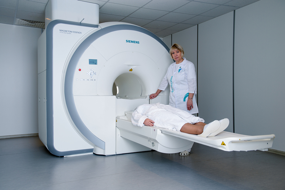 МРТ почек, надпочечников и мочевыводящих путей