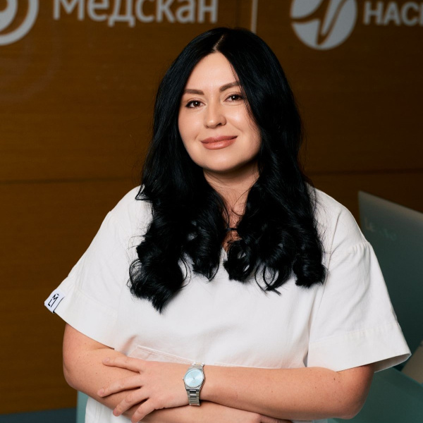 Устинова Александра Владимировна