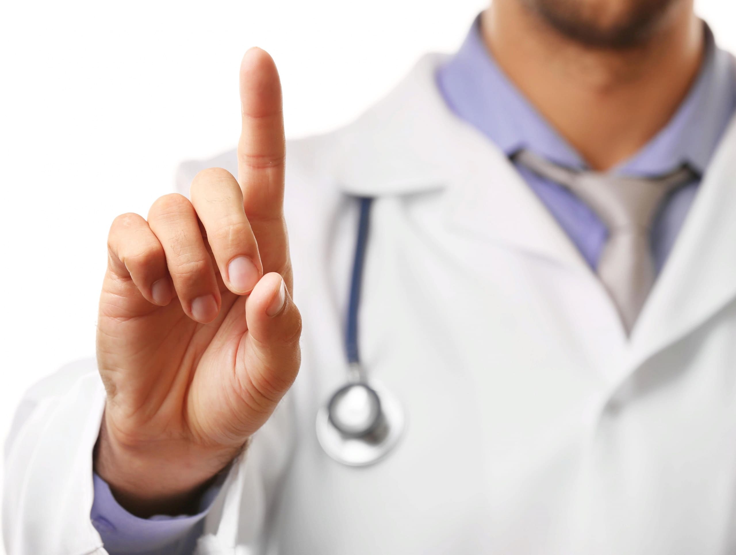 Опасность самолечения родинок